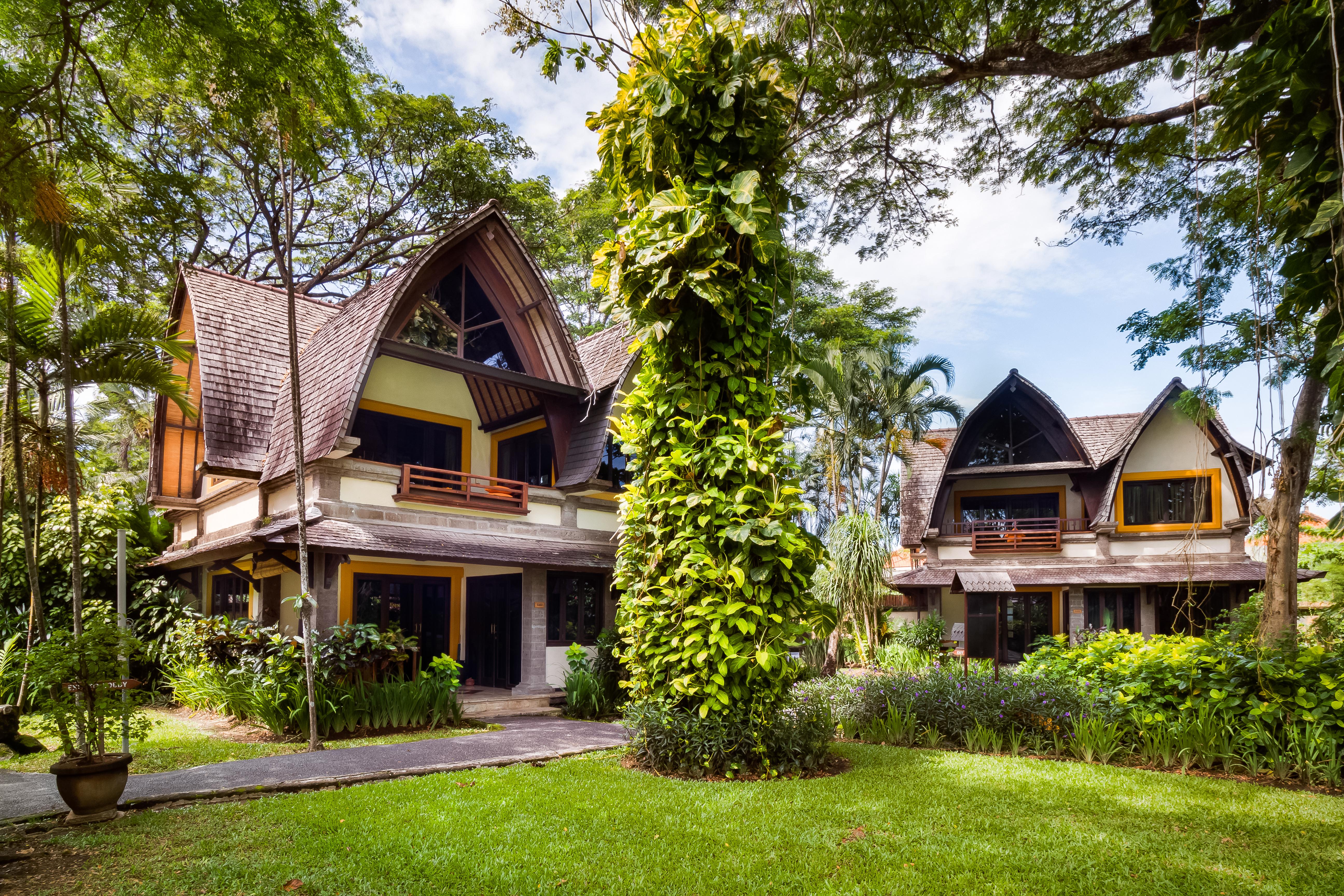 Resort Lumbung 4*